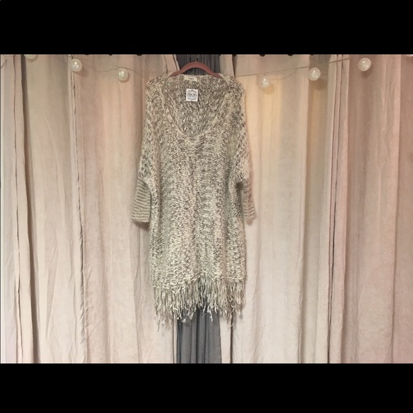 Umgee Tops - Comfy, Boho~ pull over sweater/tunic